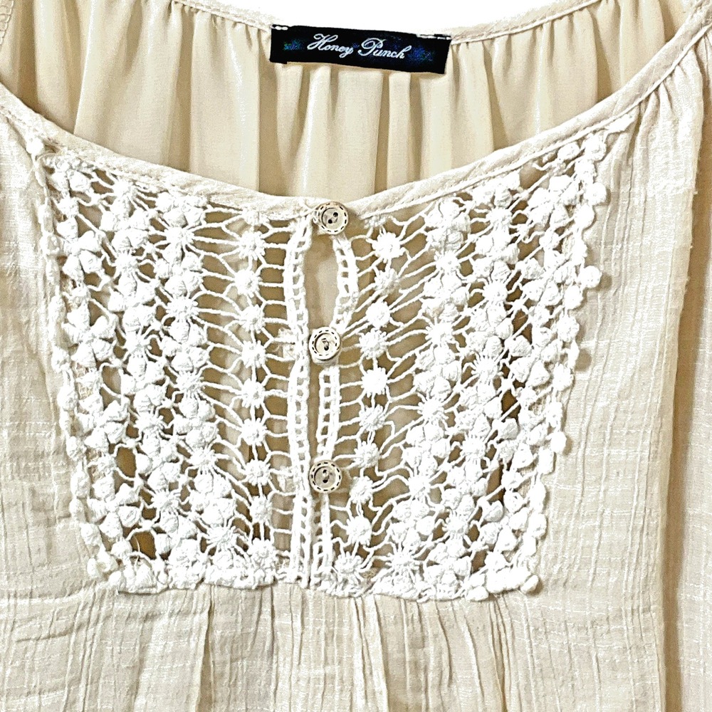 Honey Punch Boho Gauze Peasant‎ Blouse Crochet Lace Button Keyhole Beige S - Picture 2 of 4